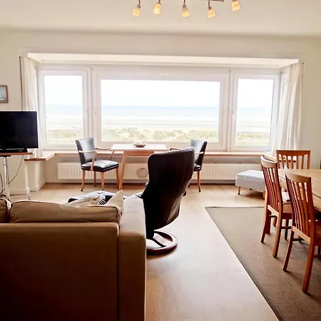 In With Sea View شقة