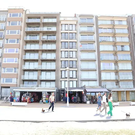 In With Sea View شقة