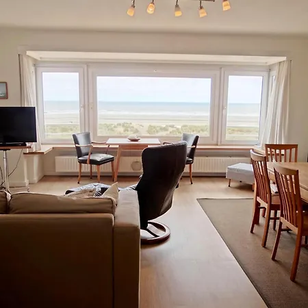 In With Sea View شقة