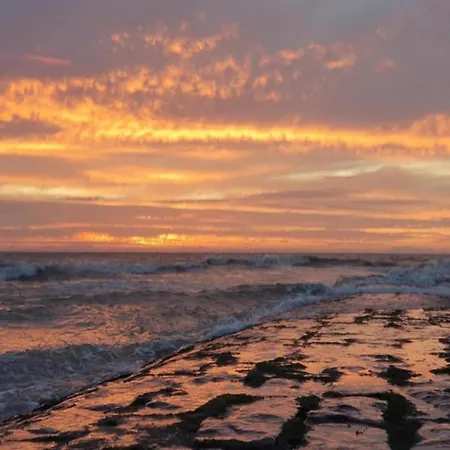 In With Sea View شقة